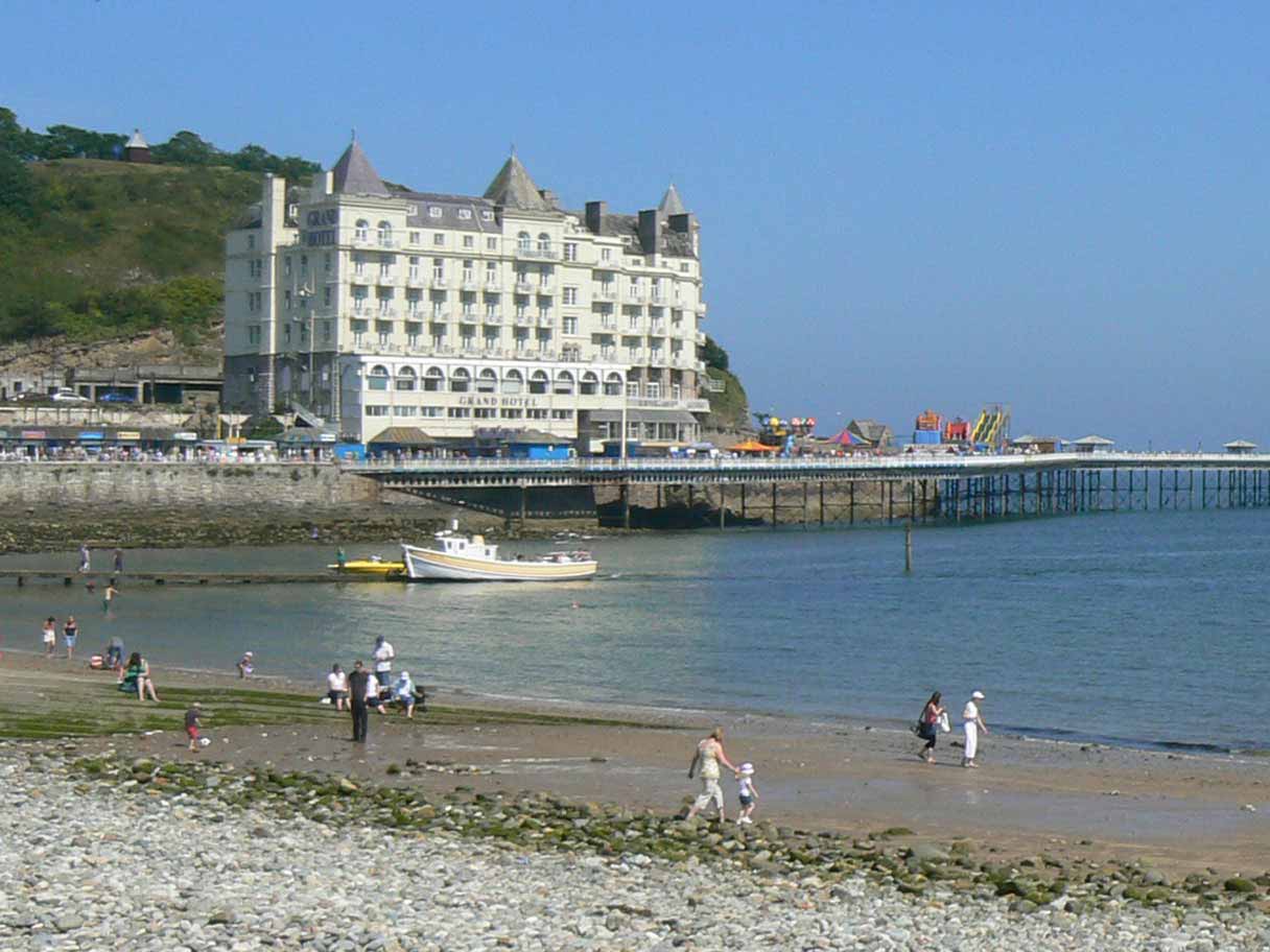 Grand Hotel & Pier